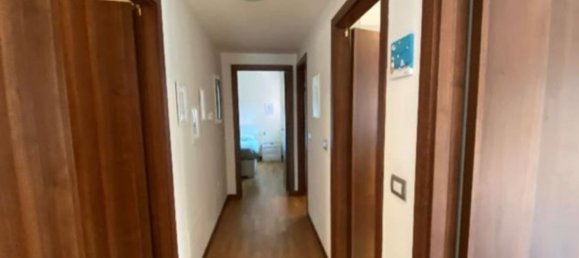 Apartamento de 4 divisões em Abbiategrasso, Italy N.º 2528 3
