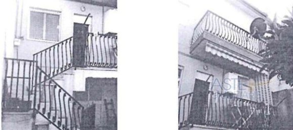 5-salle Appartement à Caltanissetta, Italy No. 52177 7