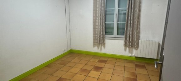 4 bedrooms House in Saint-Medard-de-Guizieres, France No. 355123 5