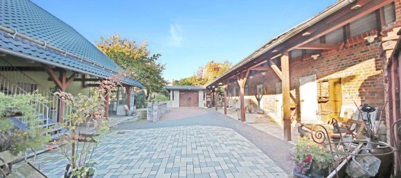 7-salle Maison de ville à Wittenberg, Germany No. 141725 26