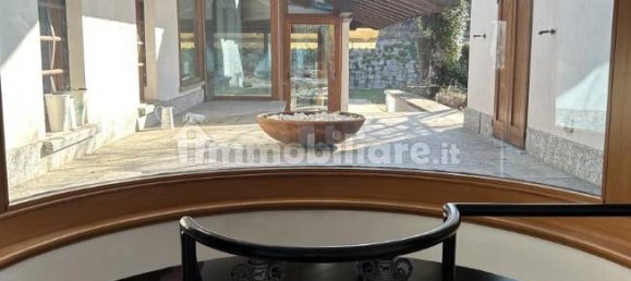 2 bedrooms Villa in Erba, Italy No. 3286 7