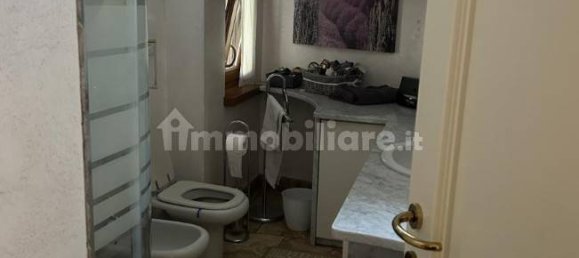 2 bedrooms Villa in Erba, Italy No. 3286 16