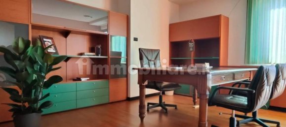 2 bedrooms Villa in Erba, Italy No. 3286 20