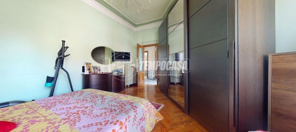 4 bedrooms Apartment in Turin, Italy No. 375217 19