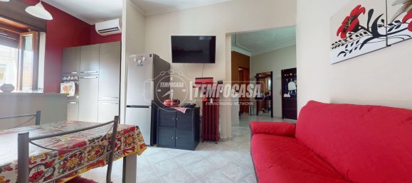 4 bedrooms Apartment in Turin, Italy No. 375217 9