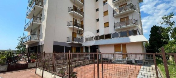 3 bedrooms Apartment in Genoa, Italy No. 263050 23