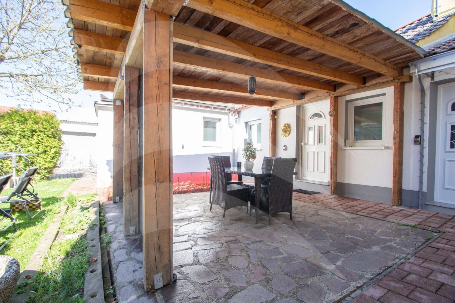 7 rooms Townhouse in Landshut, Germany No. 232849