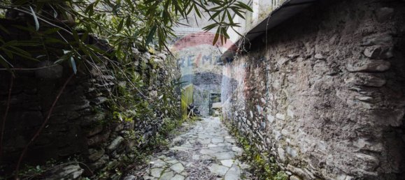 3 bedrooms House in Davagna, Italy No. 35850 12