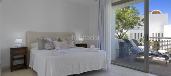 2 bedrooms Apartment in Benahavis, Spain No. 44845 21