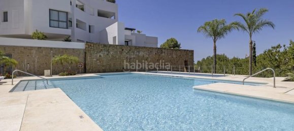 2 bedrooms Apartment in Benahavis, Spain No. 44845 3