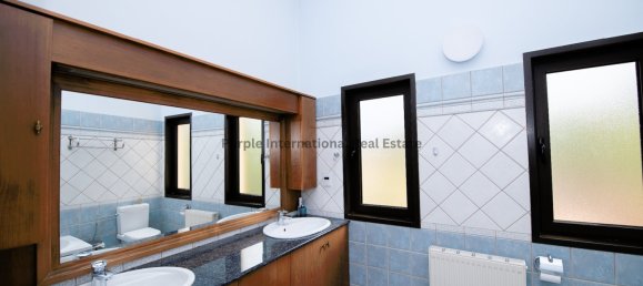 5 bedrooms Villa in Mosfiloti, Cyprus No. 1021 16