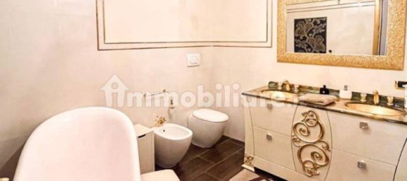 3 غرف نوم منزل في Reggio Emilia, Italy رقم 9360 25