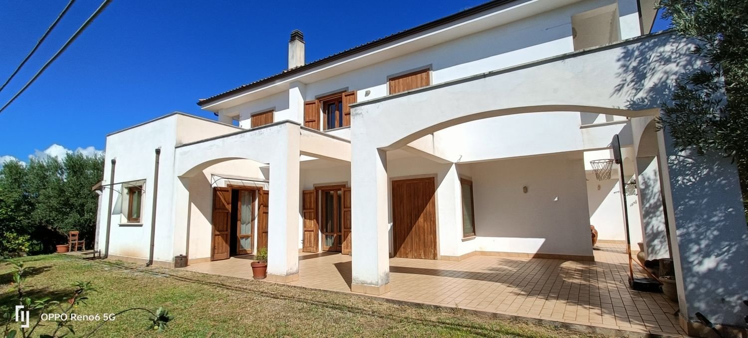 6 rooms Villa in Lamezia Terme, Italy No. 41577