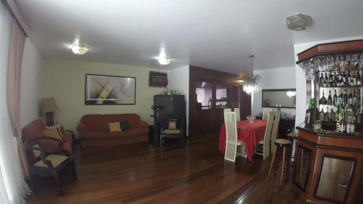 4 bedrooms House in Rio de Janeiro, Brazil No. 531766