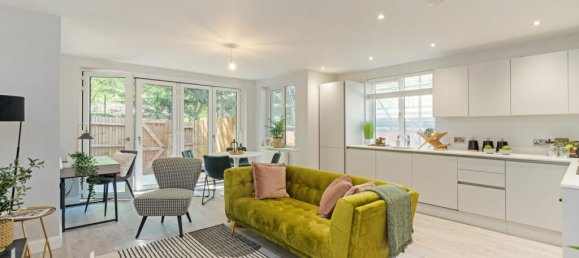 2 bedrooms Commercial property in Biggin Hill, United Kingdom No. 4777 3