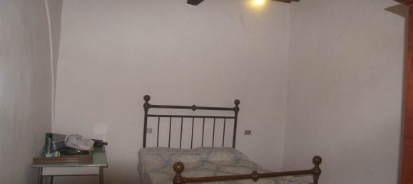8 rooms House in Torrita di Siena, Italy No. 60902 12