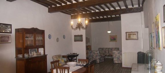 8 rooms House in Torrita di Siena, Italy No. 60902 3