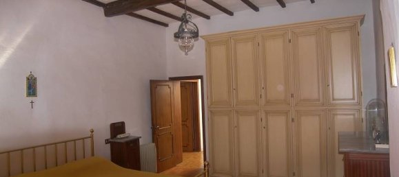 8 rooms House in Torrita di Siena, Italy No. 60902 9