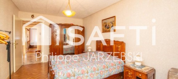 Дом с 4 спальнями в Маллен, Франция № 227790 5