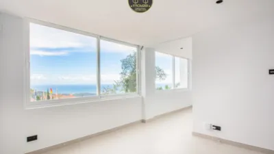 Apartamento de 3 dormitorios en Marbella, Spain No. 140367