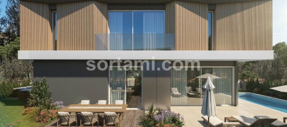 561m² Land in Albufeira, Portugal No. 156345 11