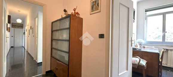 5غرفة شقة في Genoa, Italy رقم 15134 2