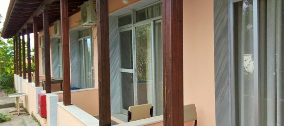 850m² Townhouse in Thessaloniki, Greece No. 5453 10