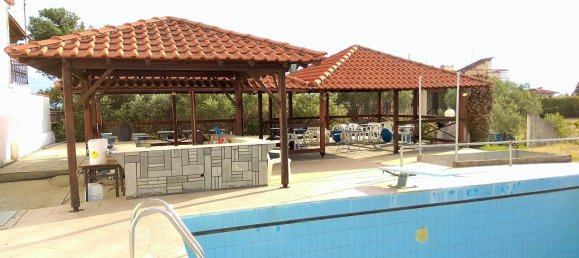 850m² Townhouse in Thessaloniki, Greece No. 5453 4