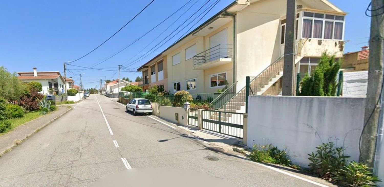 3 bedrooms House in Lourosa, Portugal No. 305133