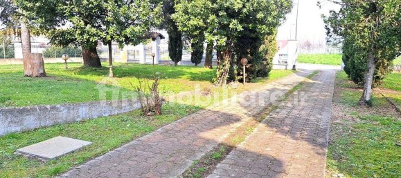 3 chambres Villa à Suzzara, Italy No. 206205 28