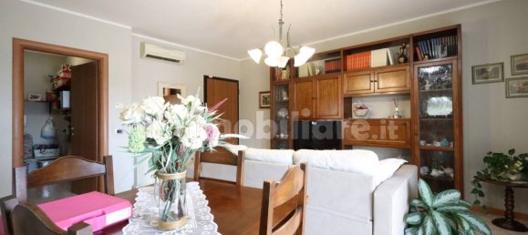 2 bedrooms Apartment in San Prospero, Italy No. 258254 3
