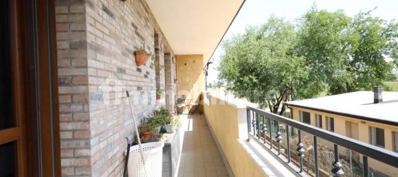 2 bedrooms Apartment in San Prospero, Italy No. 258254 9