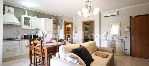 2 bedrooms Apartment in San Prospero, Italy No. 258254 5