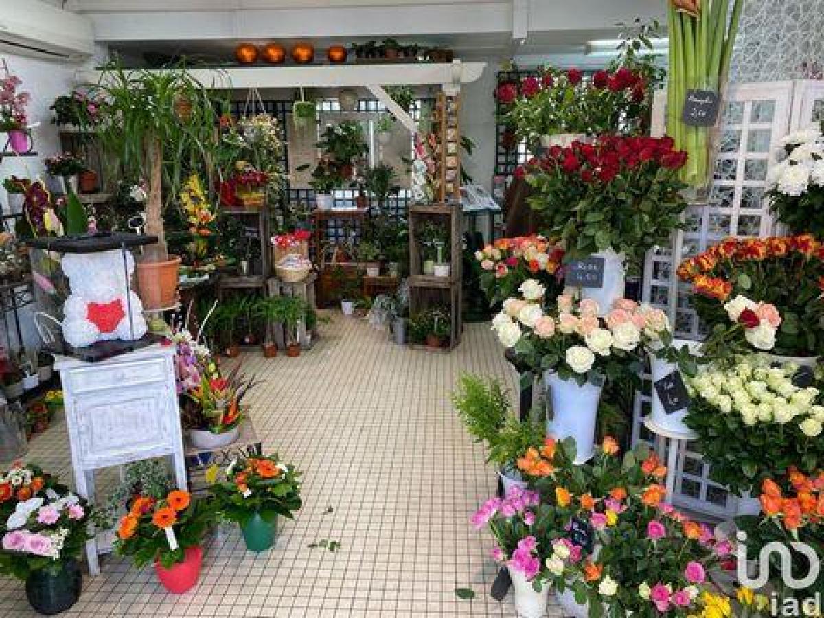 45m² Office in Nantes, France No. 21040