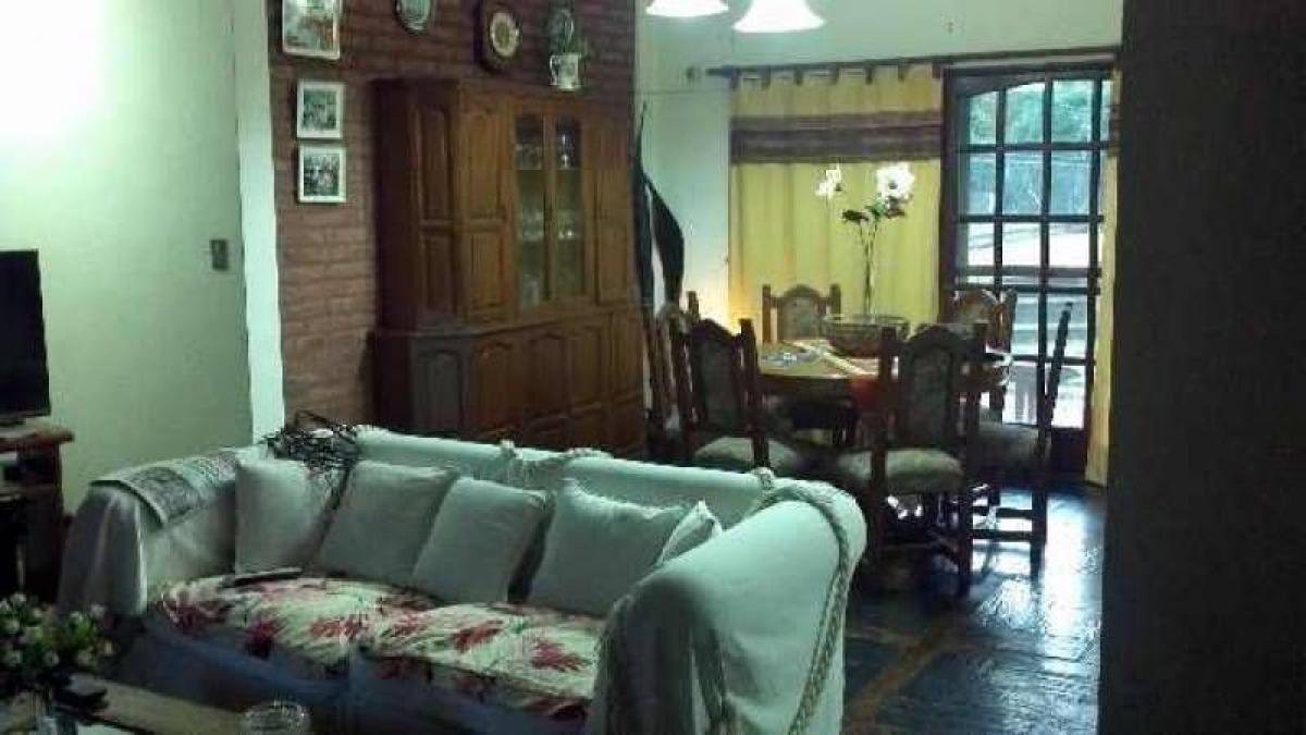 3 bedrooms House in Tigre, Argentina No. 51953