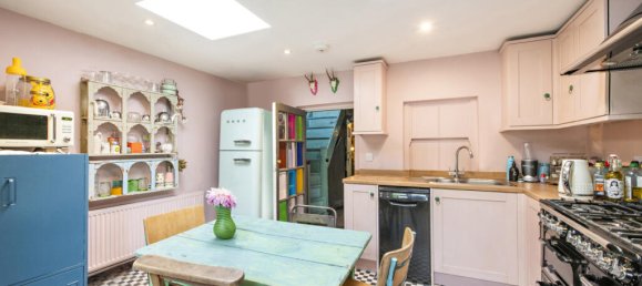 2 bedrooms House in London, United Kingdom No. 8954 13