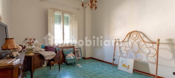 5 bedrooms House in Florence, Italy No. 211103 21