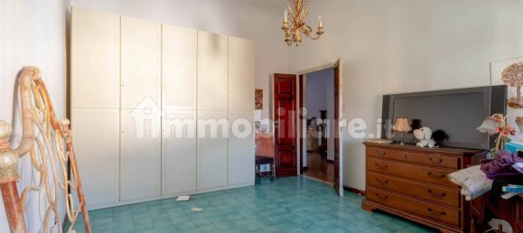 5 bedrooms House in Florence, Italy No. 211103 22