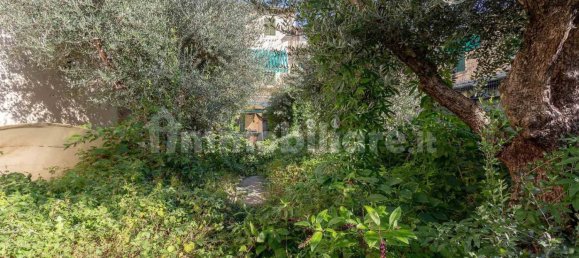 5 bedrooms House in Florence, Italy No. 211103 11