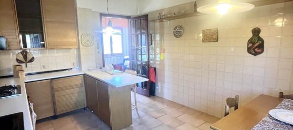 2 غرف نوم شقة في Barga, Italy رقم 9991 10