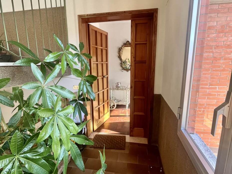 2 غرف نوم شقة في Barga, Italy رقم 9991