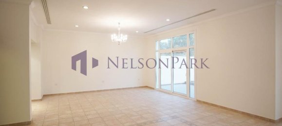 3 bedrooms Villa in Doha, Qatar No. 2206 3