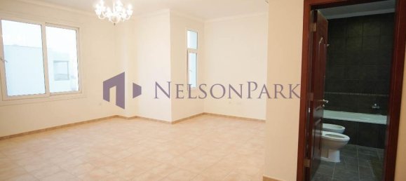 3 bedrooms Villa in Doha, Qatar No. 2206 5