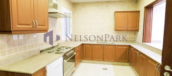 3 bedrooms Villa in Doha, Qatar No. 2206 15