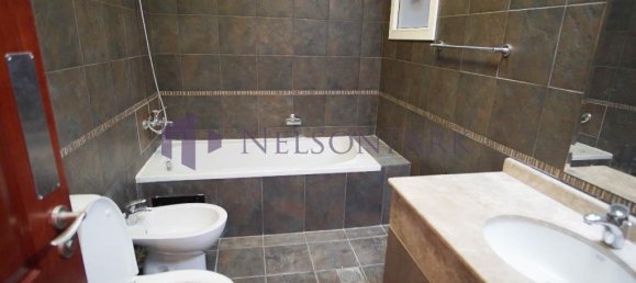 3 bedrooms Villa in Doha, Qatar No. 2206 13