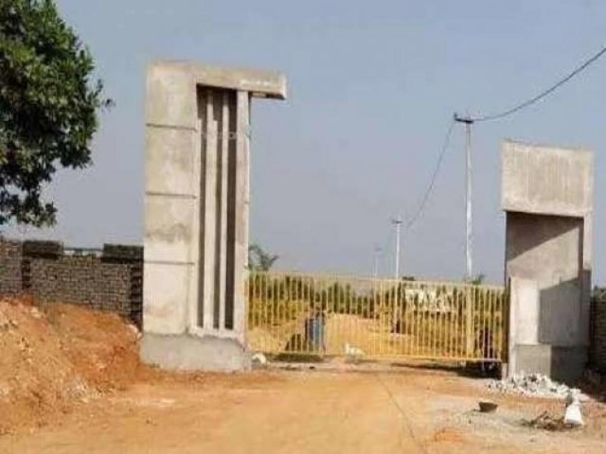 Grundstück in Visakhapatnam, India, Nr. 41145