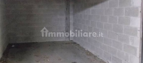  مرآب في Varedo, Italy 15متر مربع رقم 251559 3