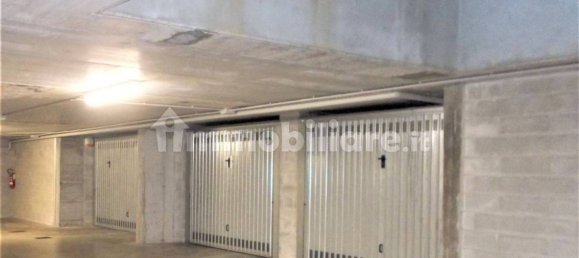  مرآب في Varedo, Italy 15متر مربع رقم 251559 4