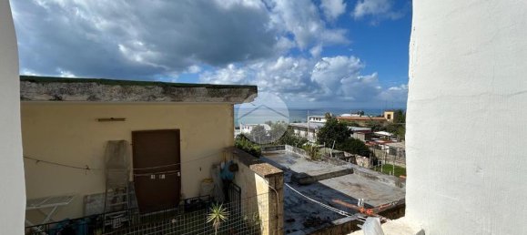 Квартира с 2 спальнями в Монте ди Прочида, Италия № 329178 23