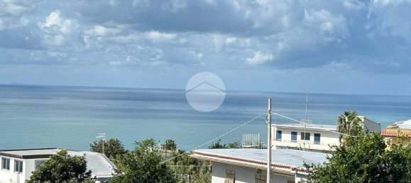 Квартира с 2 спальнями в Монте ди Прочида, Италия № 329178 30